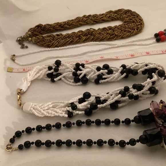 Four beaded necklaces lot - Picture 7 of 8